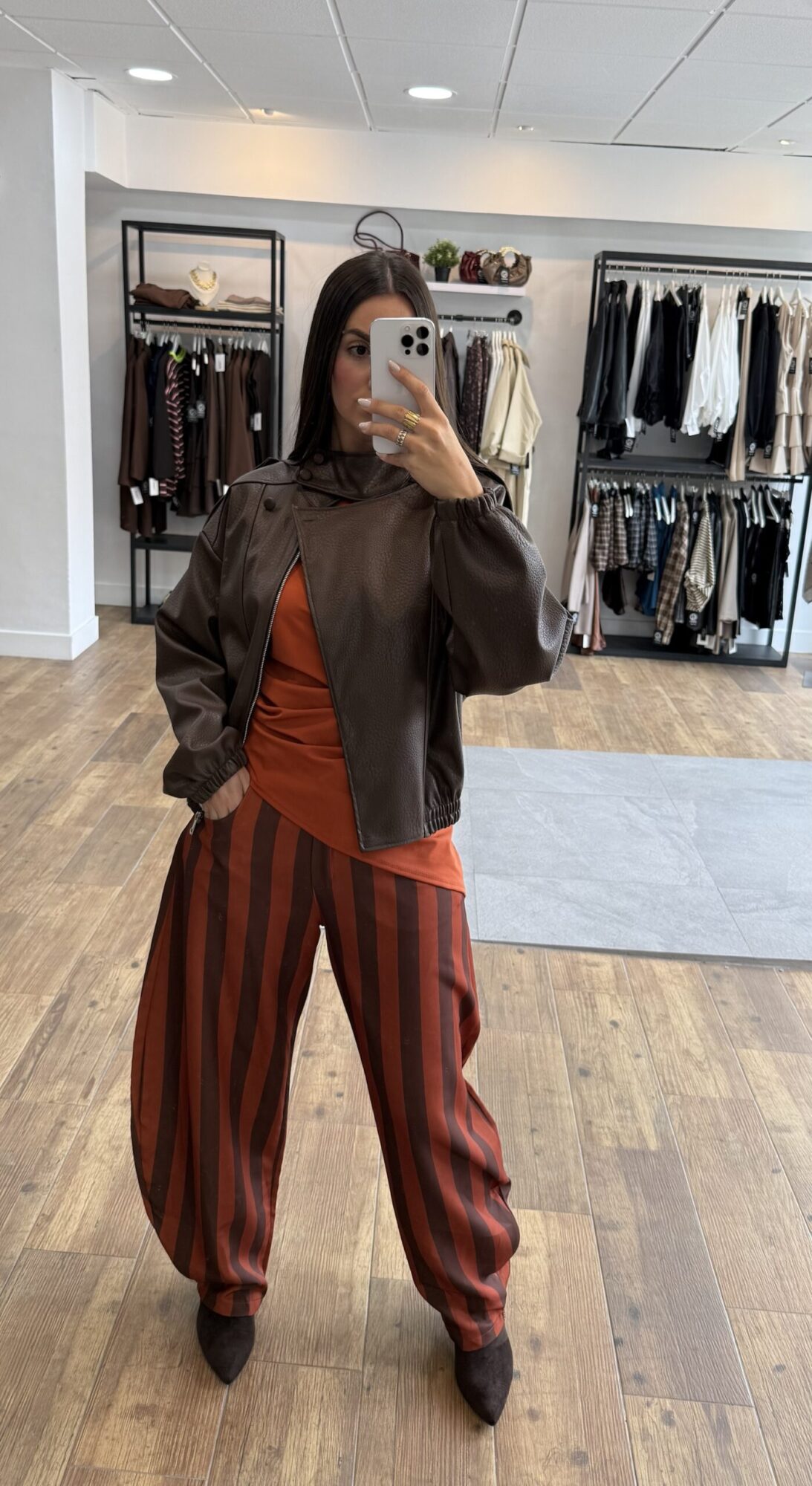 Pantalón globo rayas