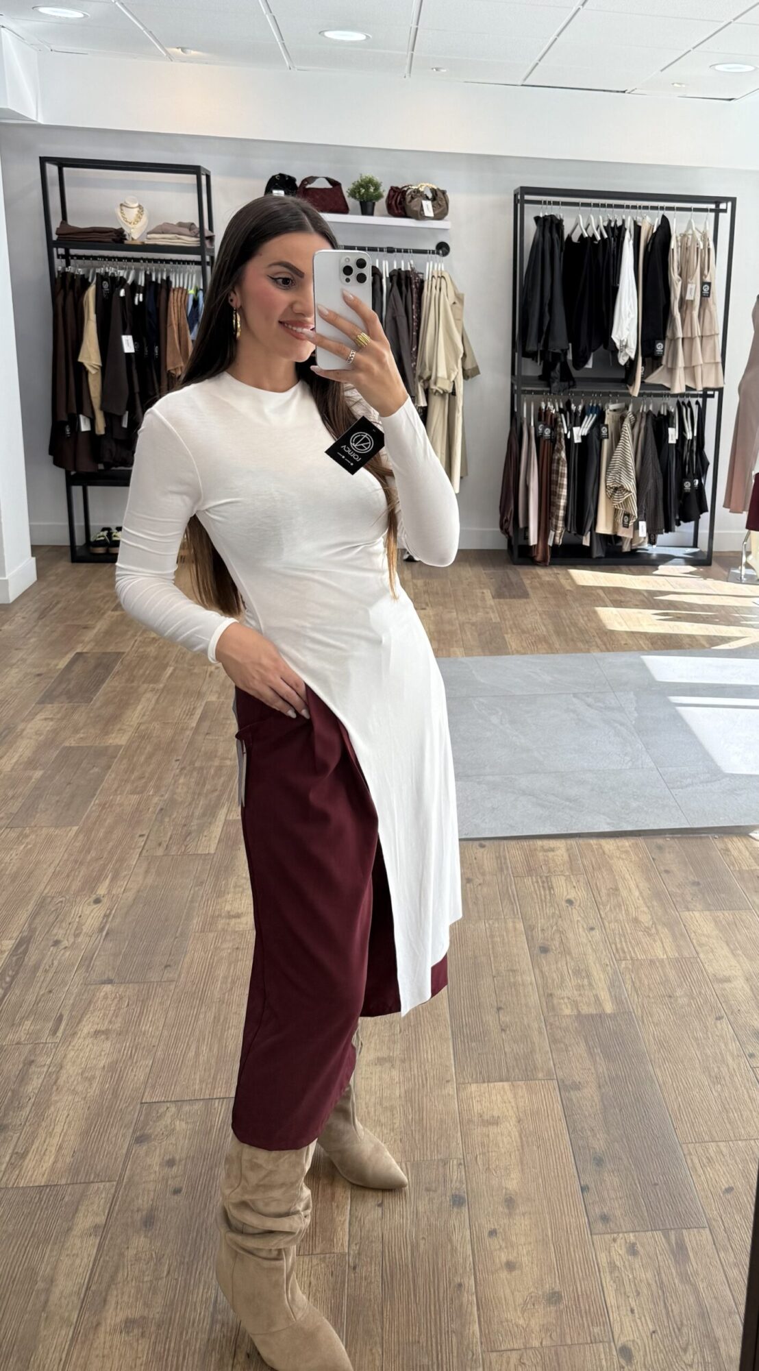 Bermuda traje burdeos