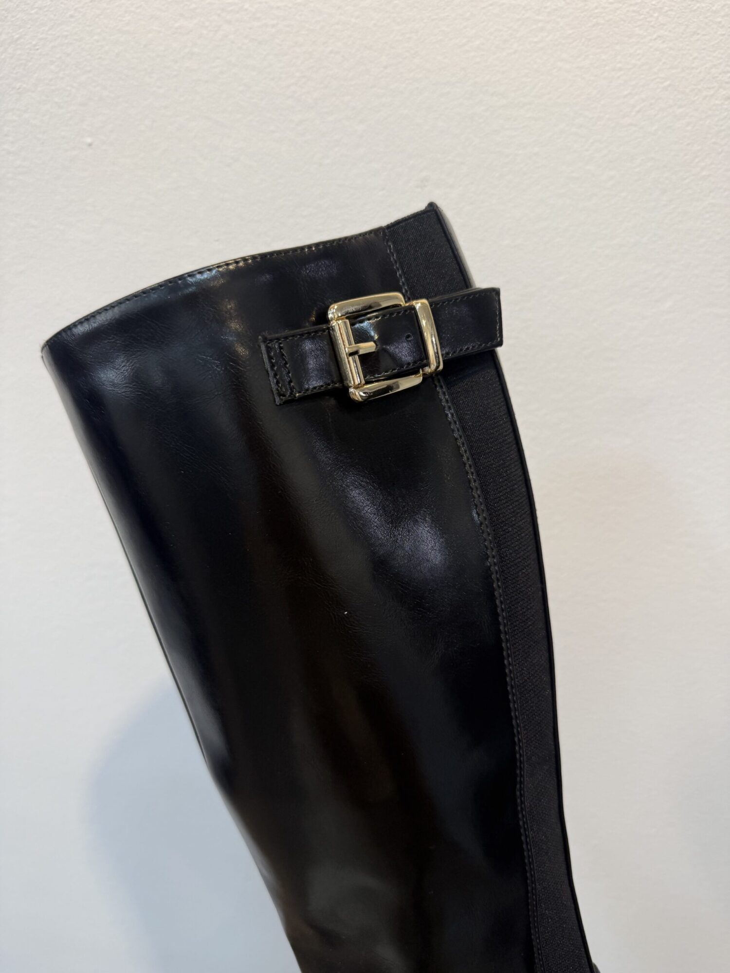 Bota alta negra - Imagen 4